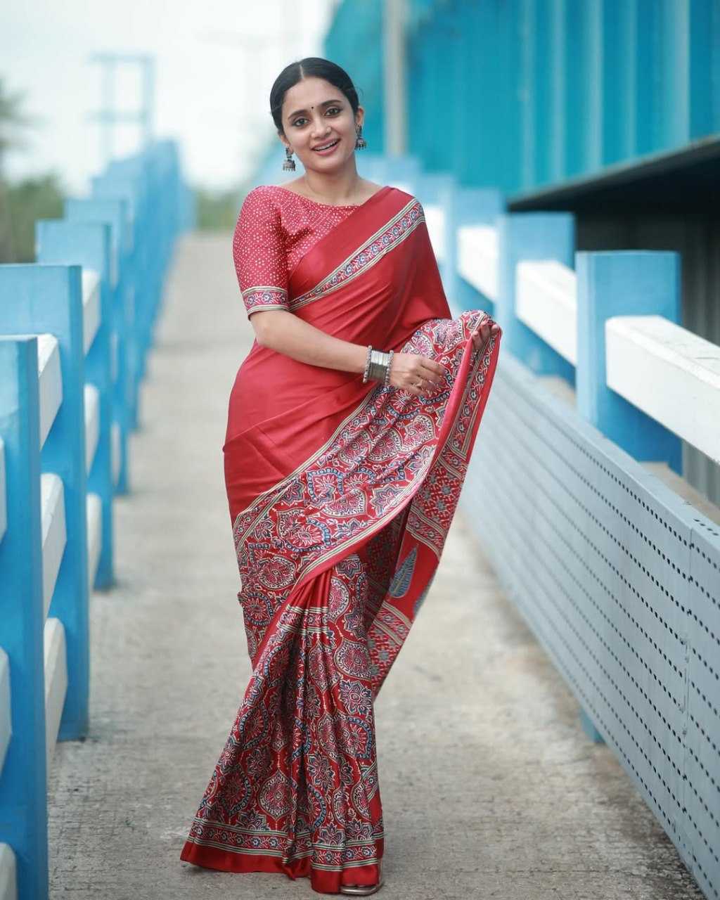 Crepe Silk Ready To Wear Saree 499