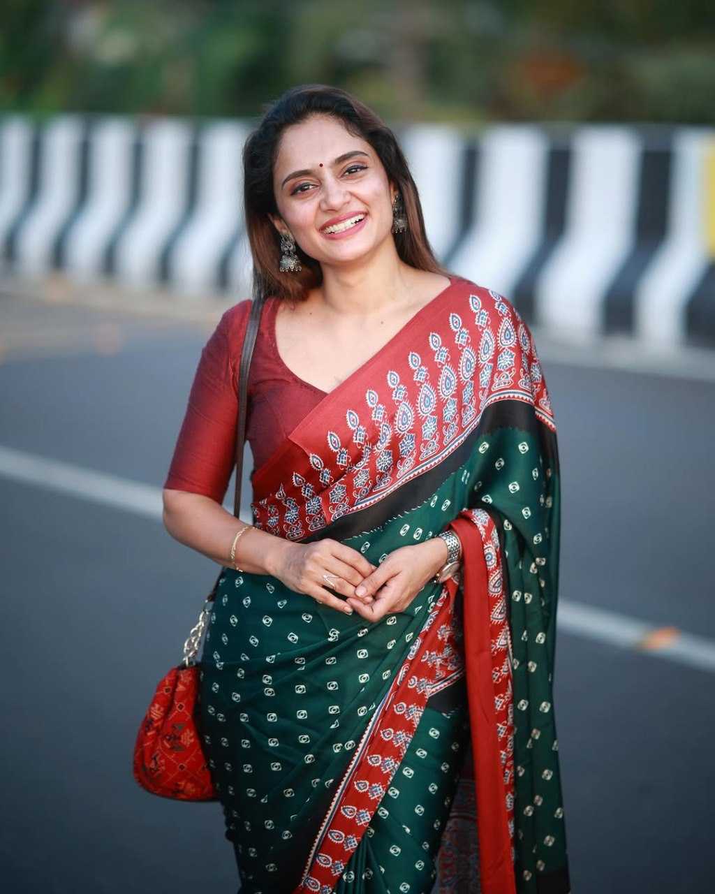 Crepe Silk Ready To Wear Saree 504