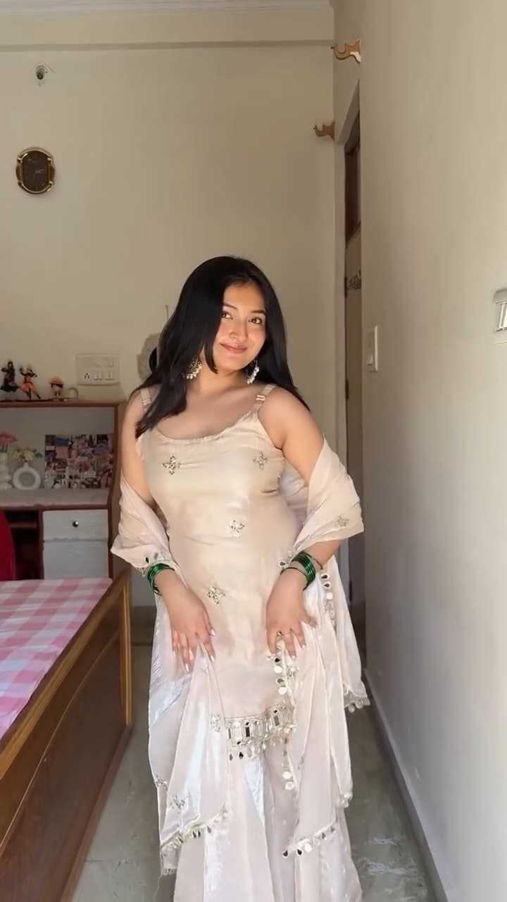Fancy Ladies Suit