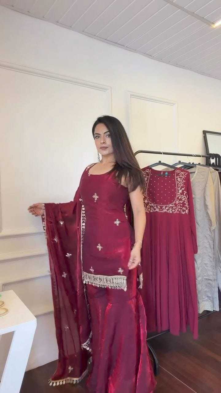 Fancy Ladies Suit