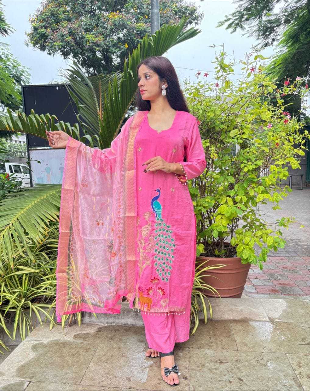 Kavya Vichitra Silk Printed Suit
