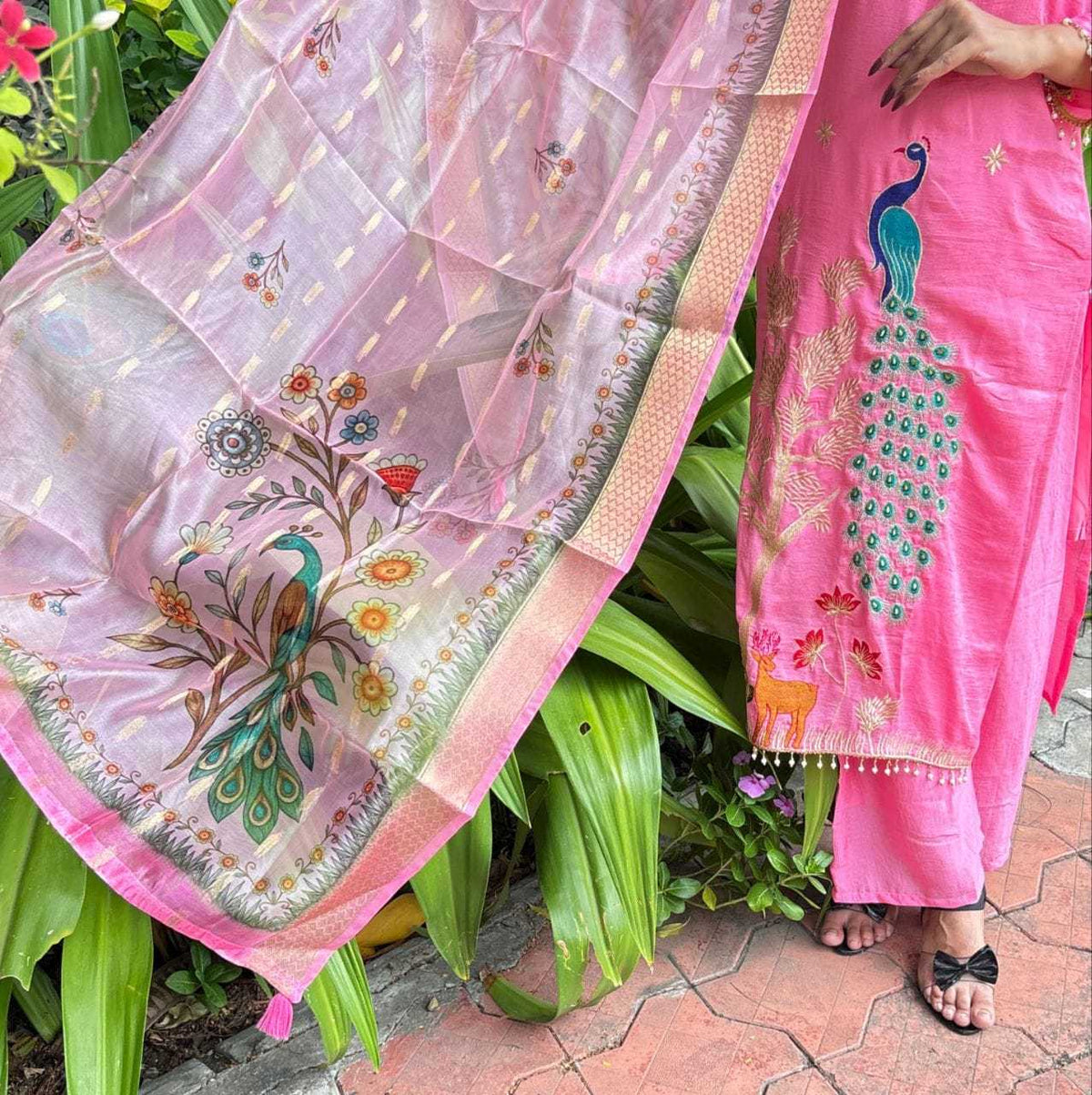 Kavya Vichitra Silk Printed Suit