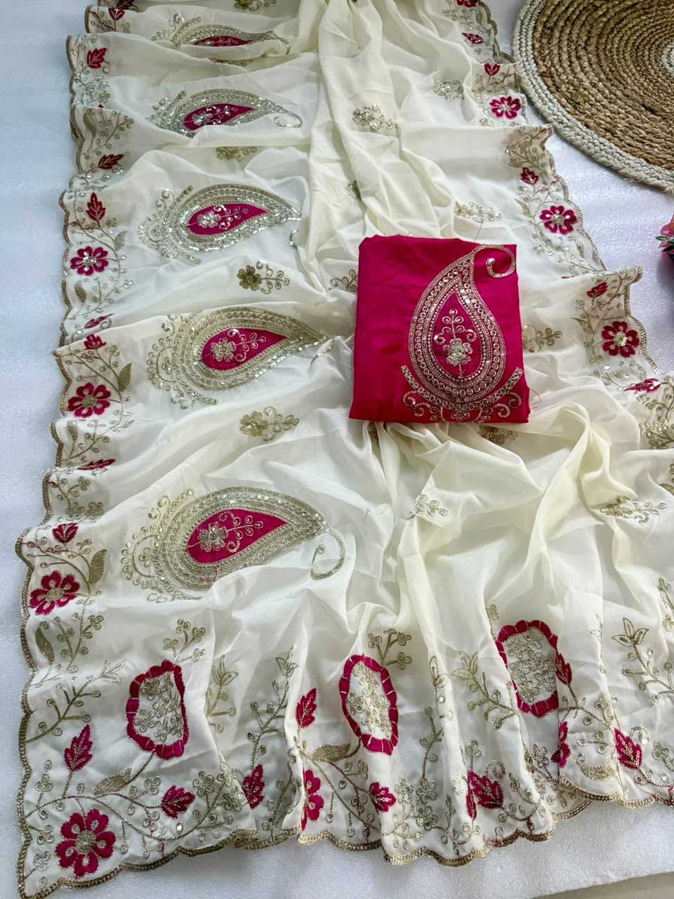 Georgette Saree 902