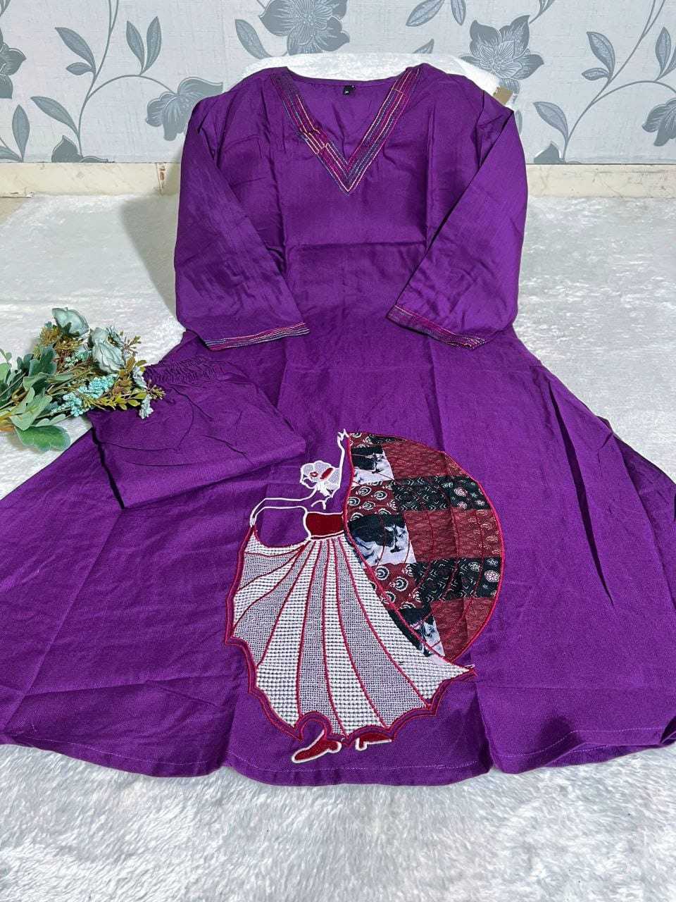 Embroidery Suit