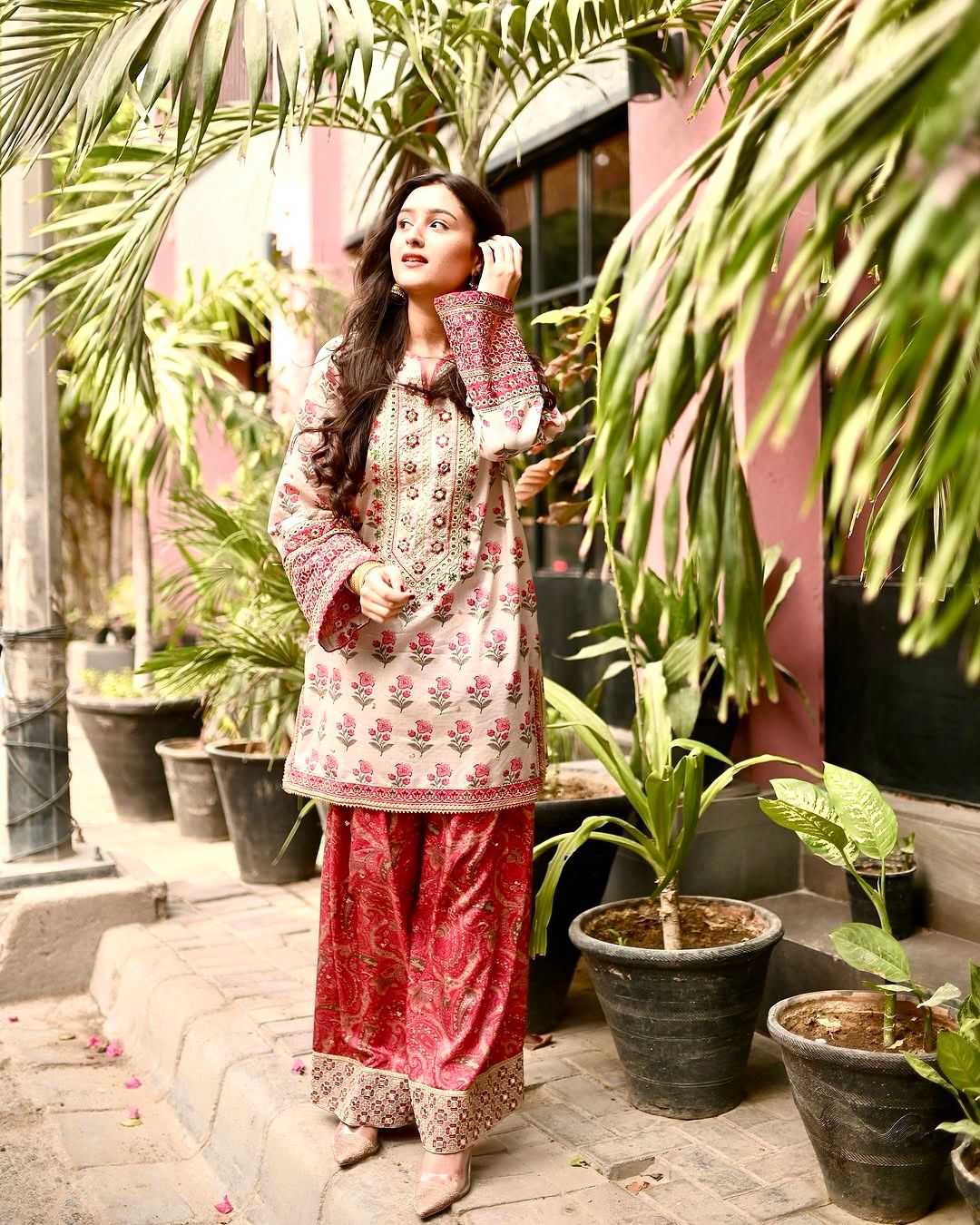 Crepe Printed Suit