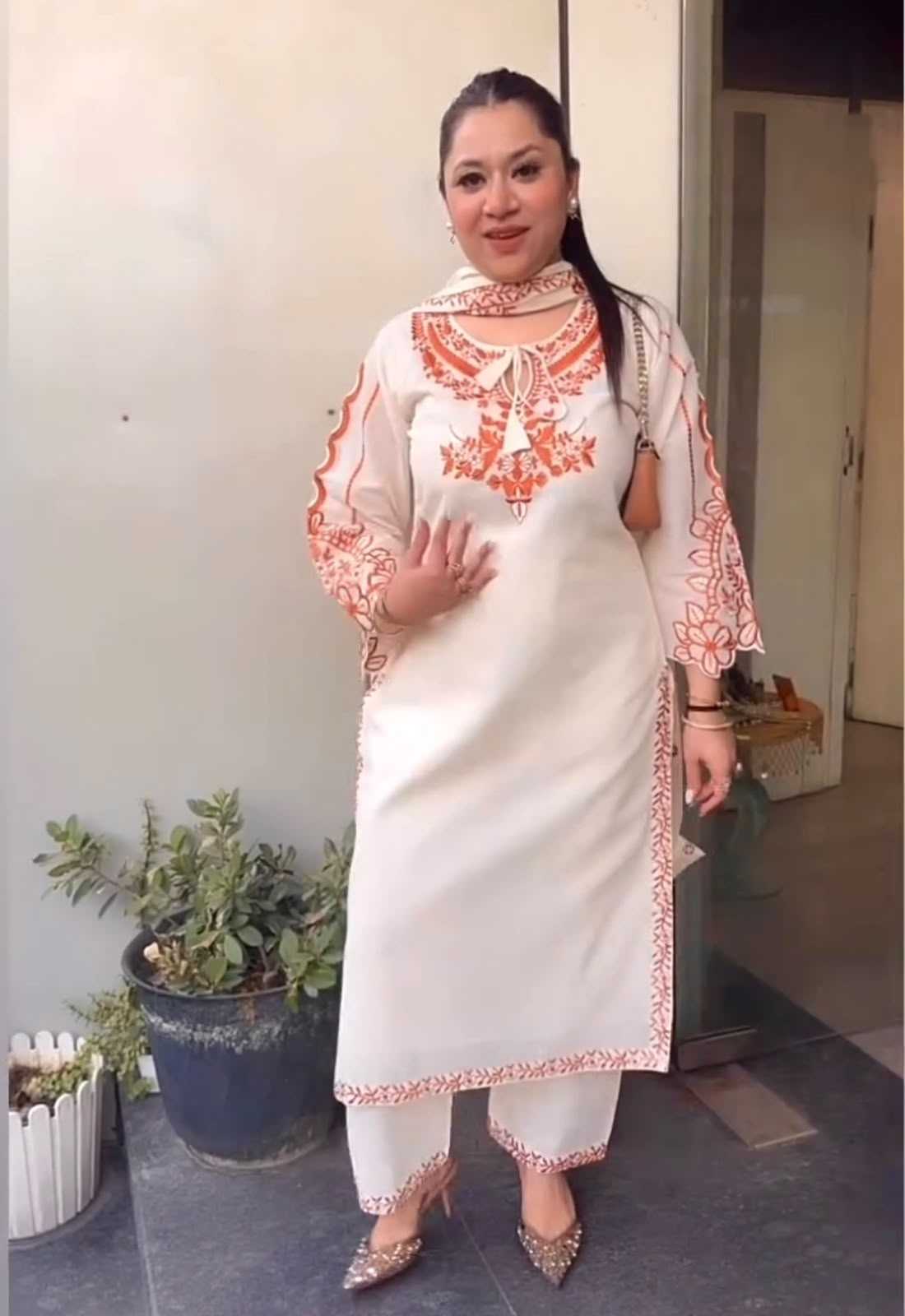 Heavy Roman Silk Embroidery Suit