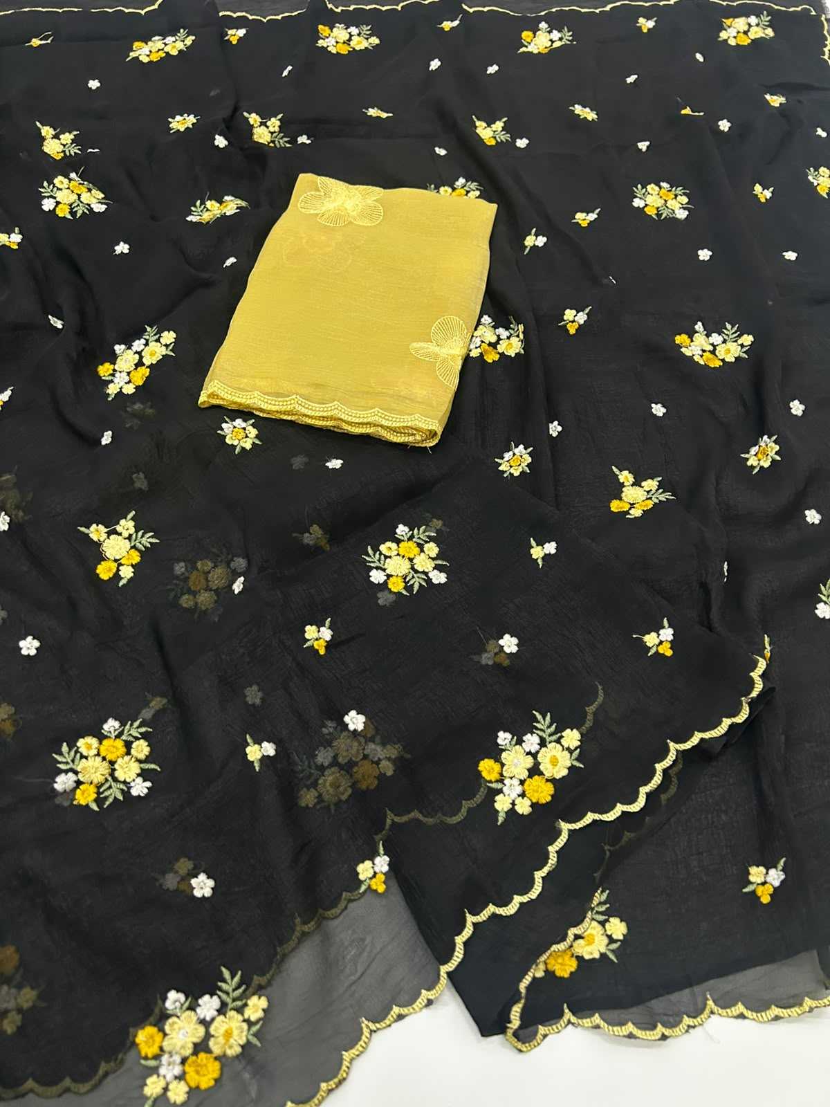 Crunchi Designer Saree