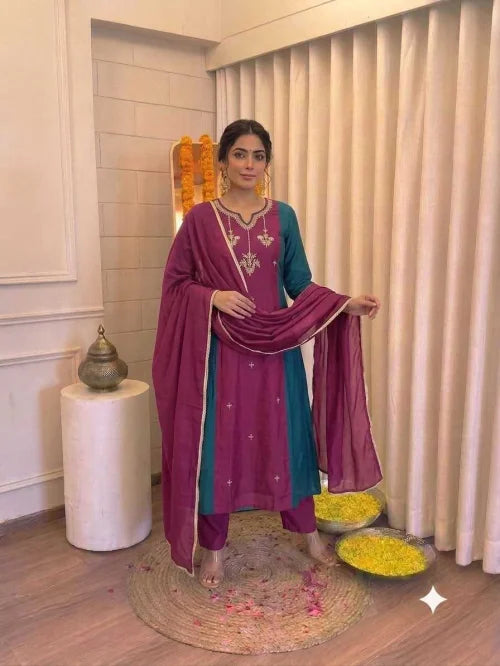 Aarohi Chanderi Silk Zari Work Suit