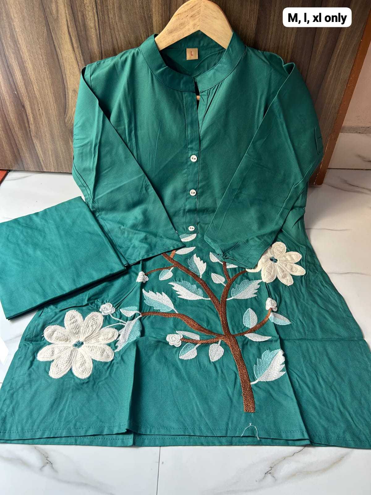 Chhavi Heavy Rayon Ladies Suit