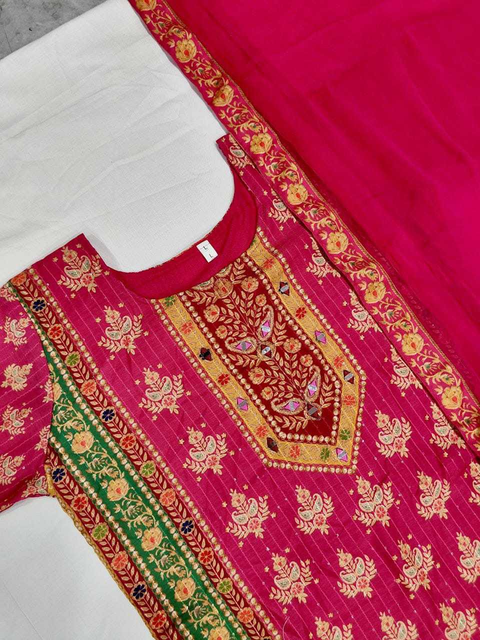 Maslin Embroidery Suit
