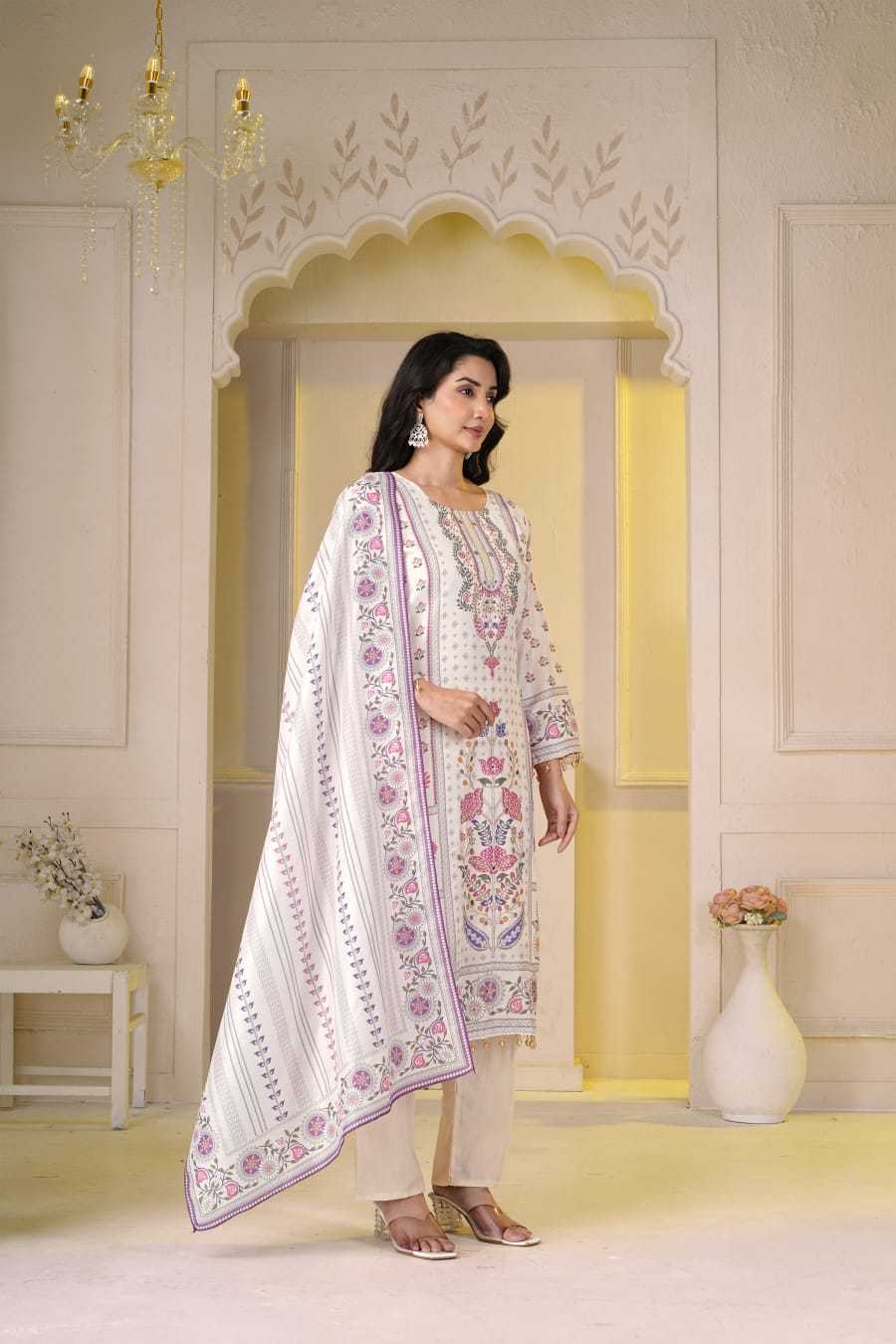 Comes Maslin Embroidery Suit