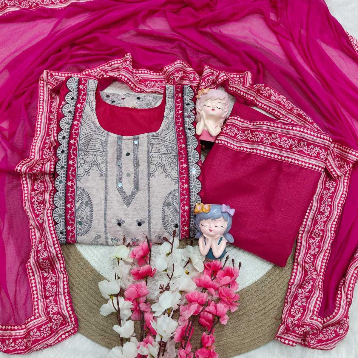 HIT Chinon Palazzo Suit