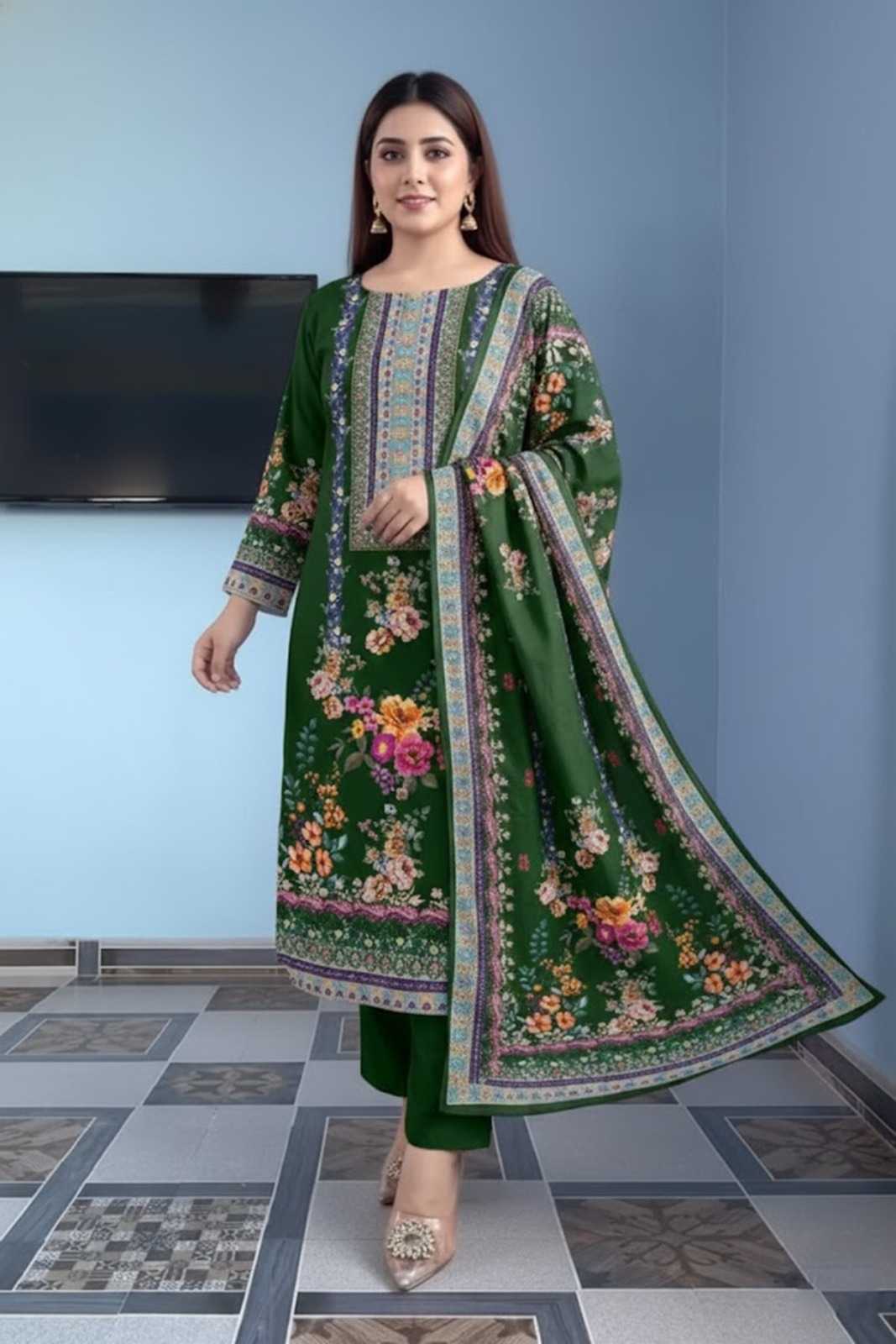 Maslin Printed Suit in Off White