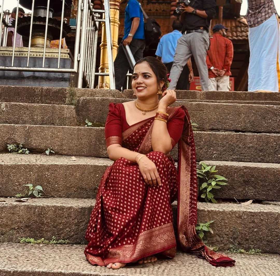 Lichi Silk Banarasi Saree