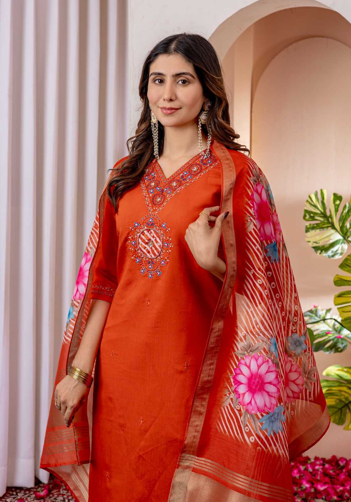 Viscose Embroidered Kurti