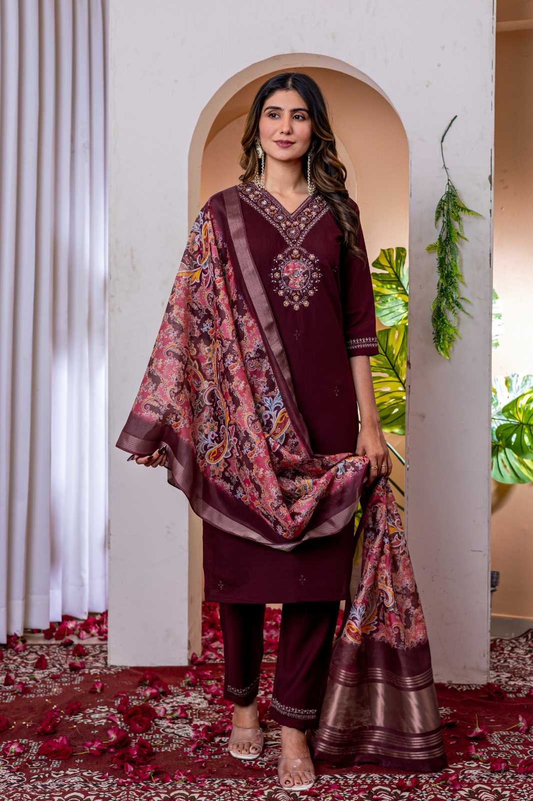 Viscose Embroidered Kurti