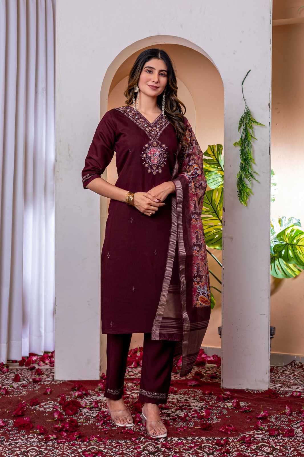 Viscose Embroidered Kurti