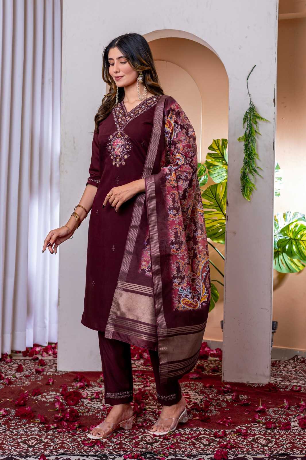 Viscose Embroidered Kurti
