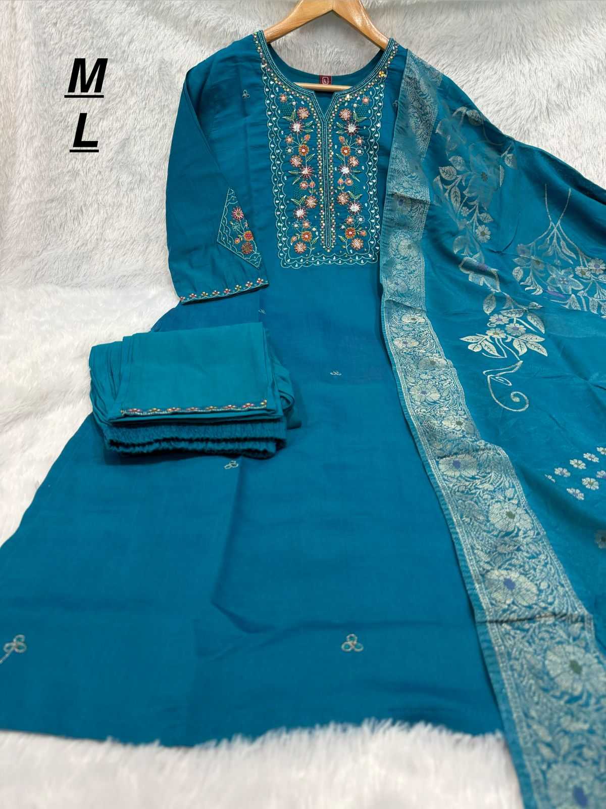 Viscose Embroidered Kurti