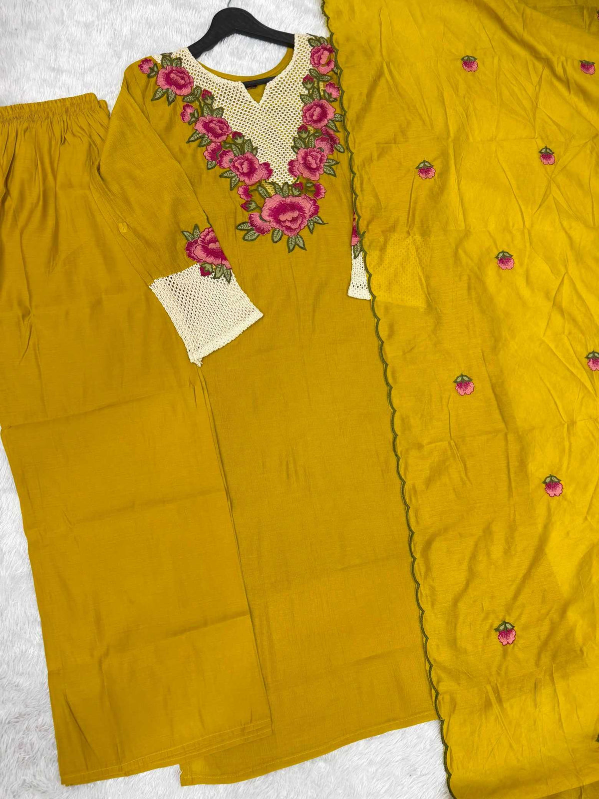 Crush Silk Embroidery Suit