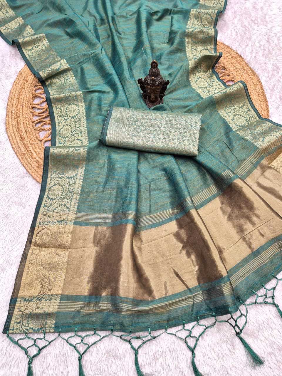 Flaguni Banarasi Soft Silk Saree