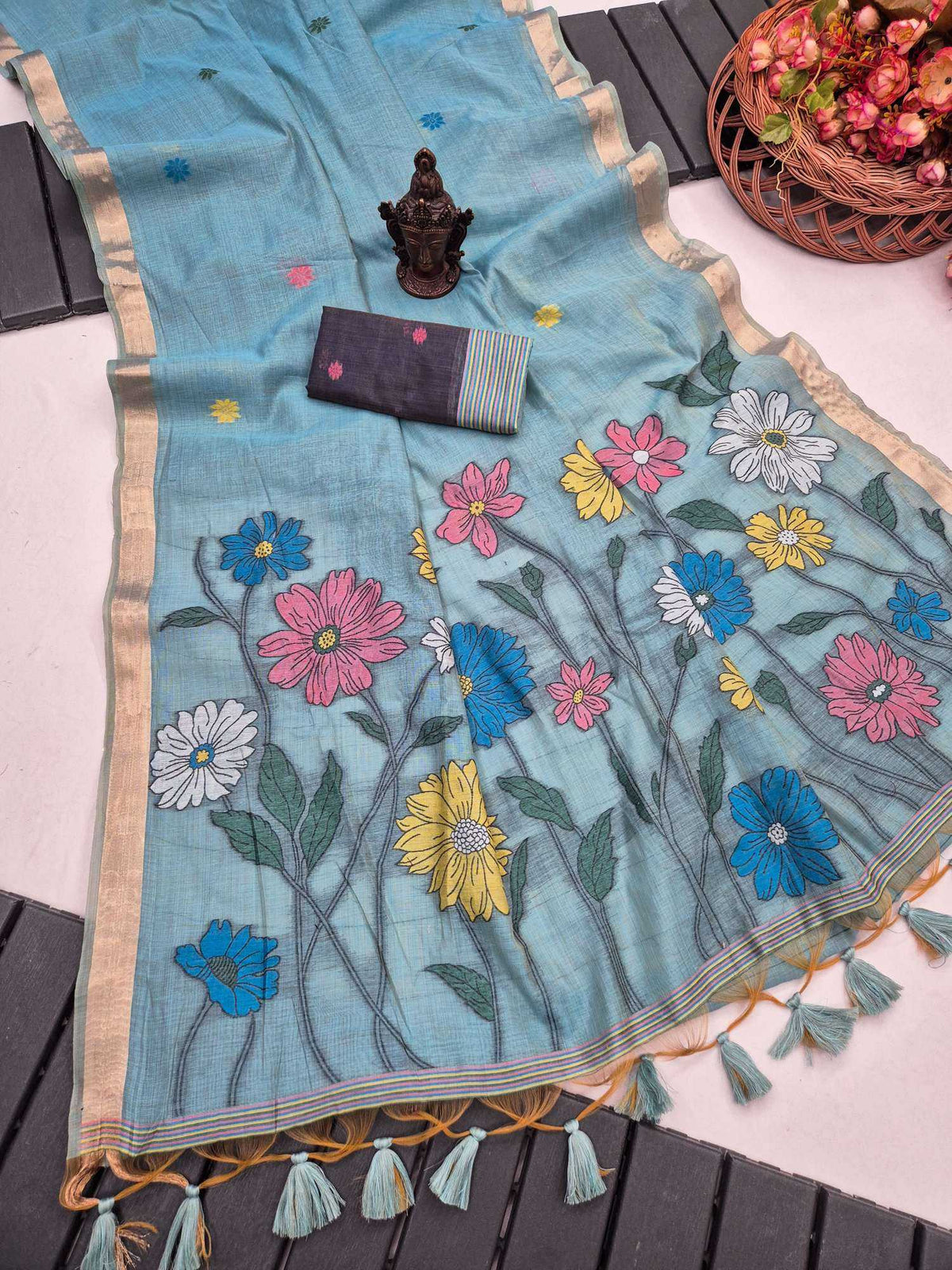 Flowers Cotton Zari Border Saree