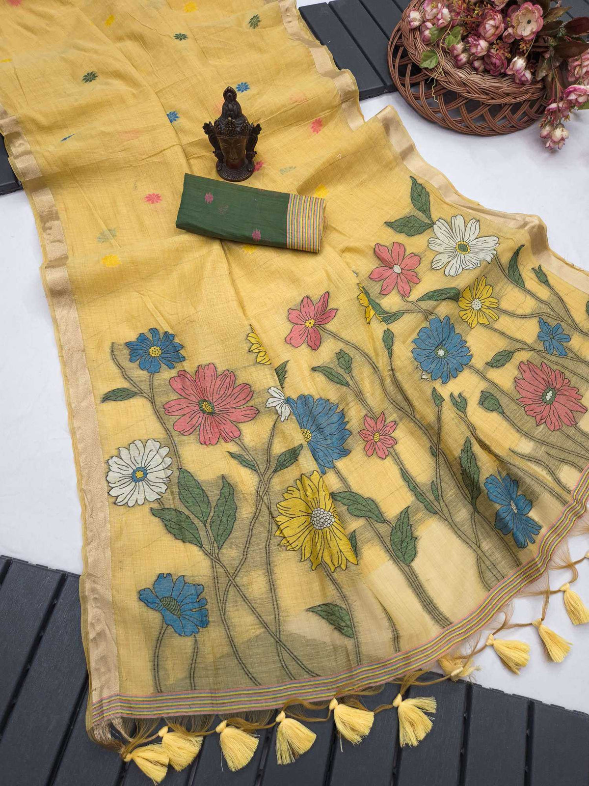 Flowers Cotton Zari Border Saree