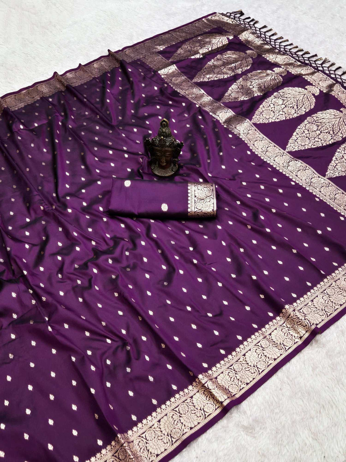 Kajal Banarasi Soft Silk Saree