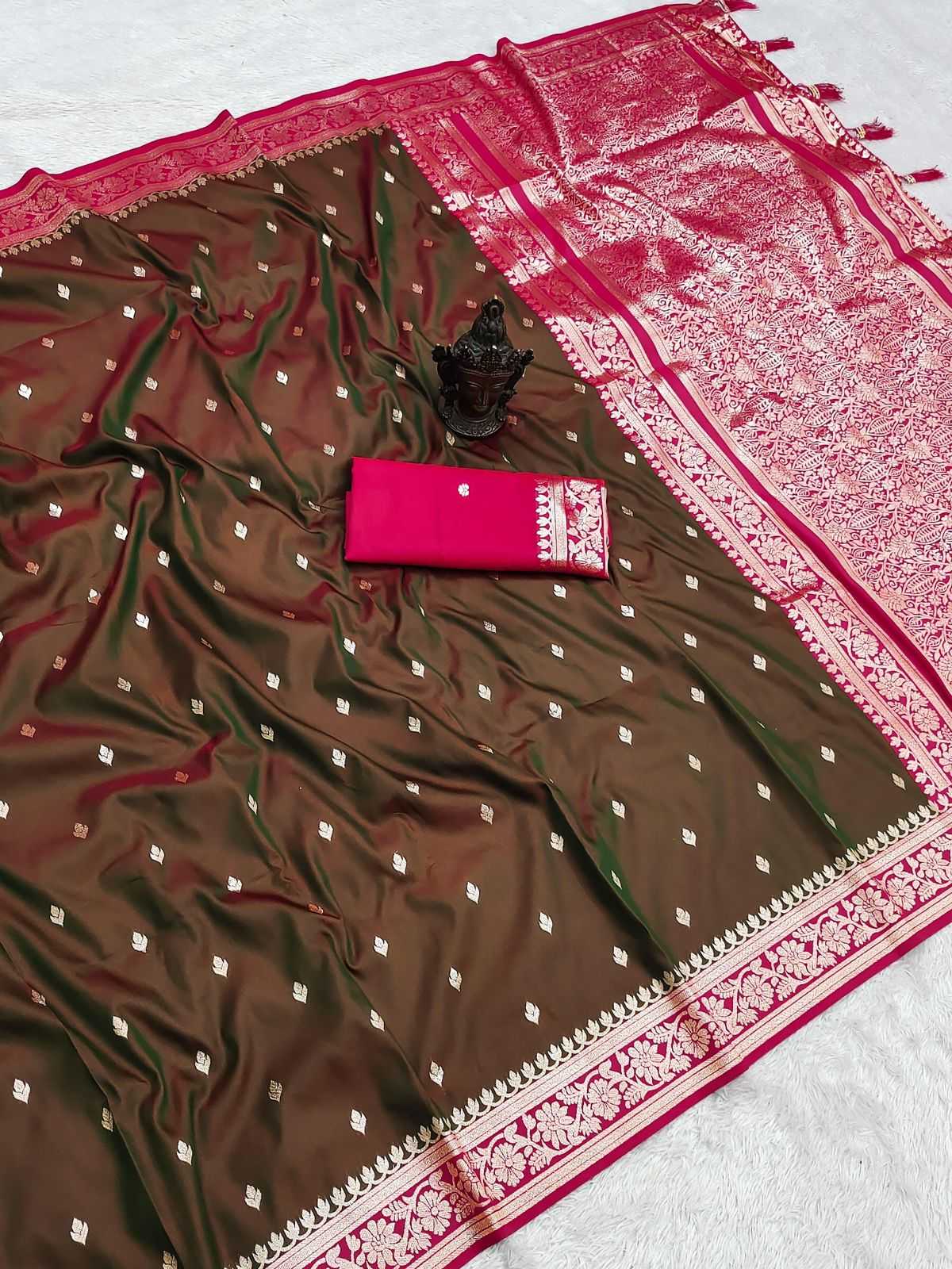 Banarasi Soft Silk Zari Border Saree