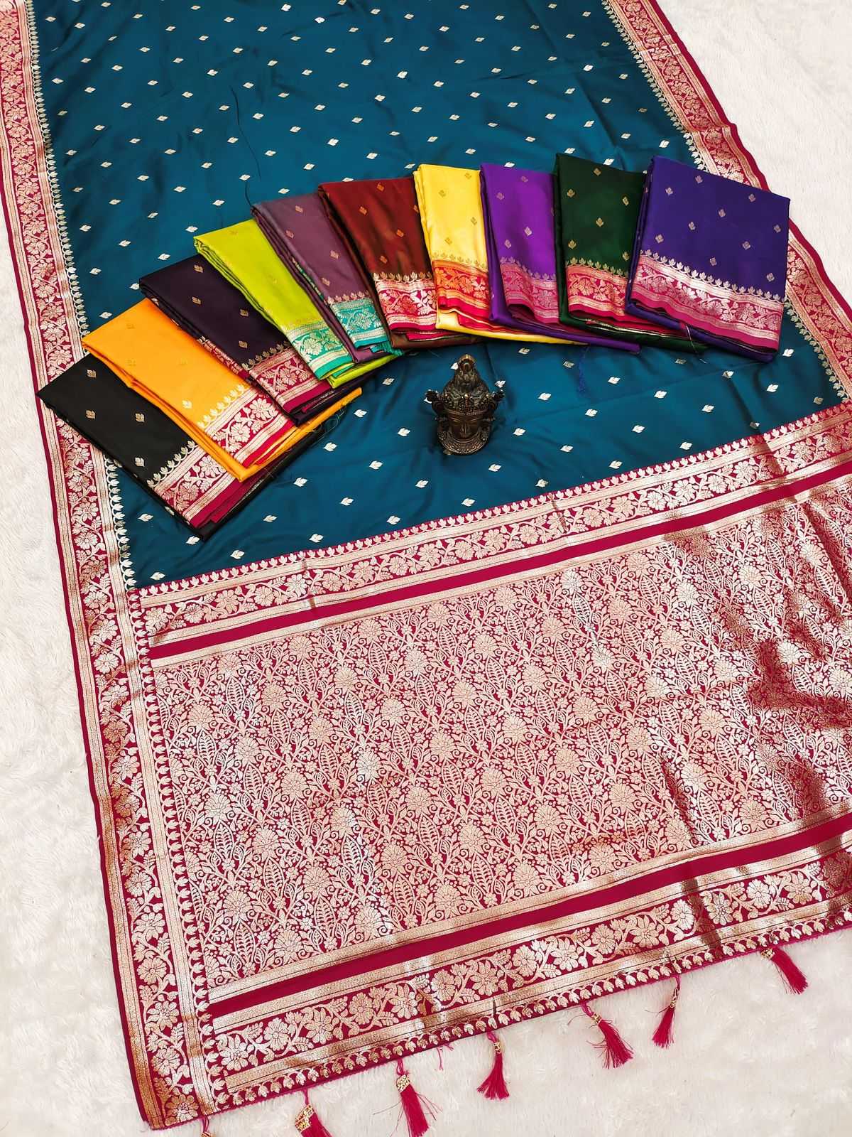 Banarasi Soft Silk Zari Border Saree