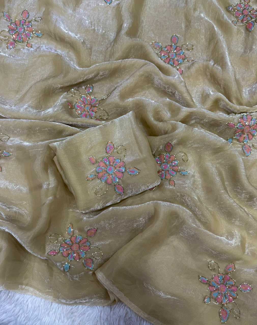 Ishita Space Silk Soft Saree