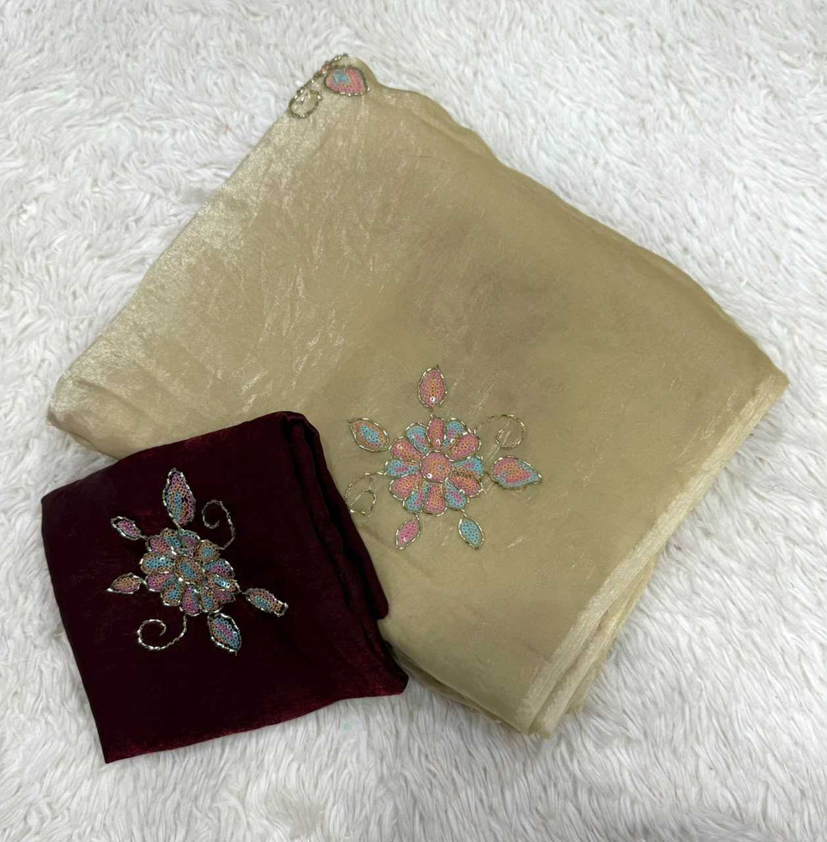 Ishita Space Silk Soft Saree