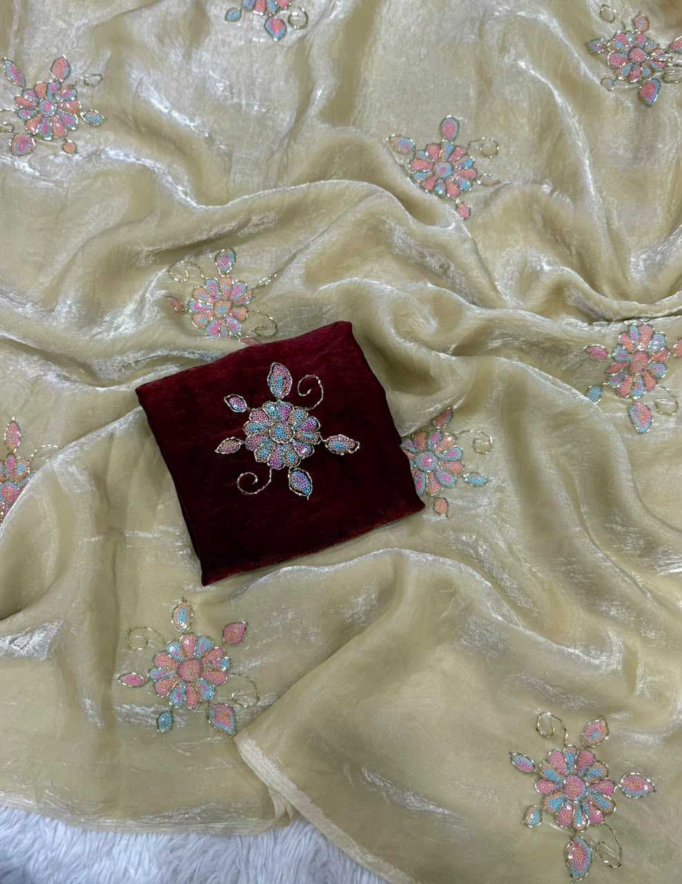 Ishita Space Silk Soft Saree
