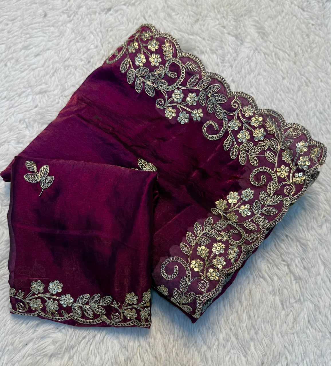 Kavya Space Silk Soft Saree in Maroon