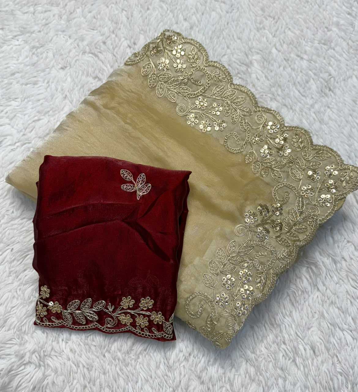Kavya Space Silk Soft Saree in Maroon