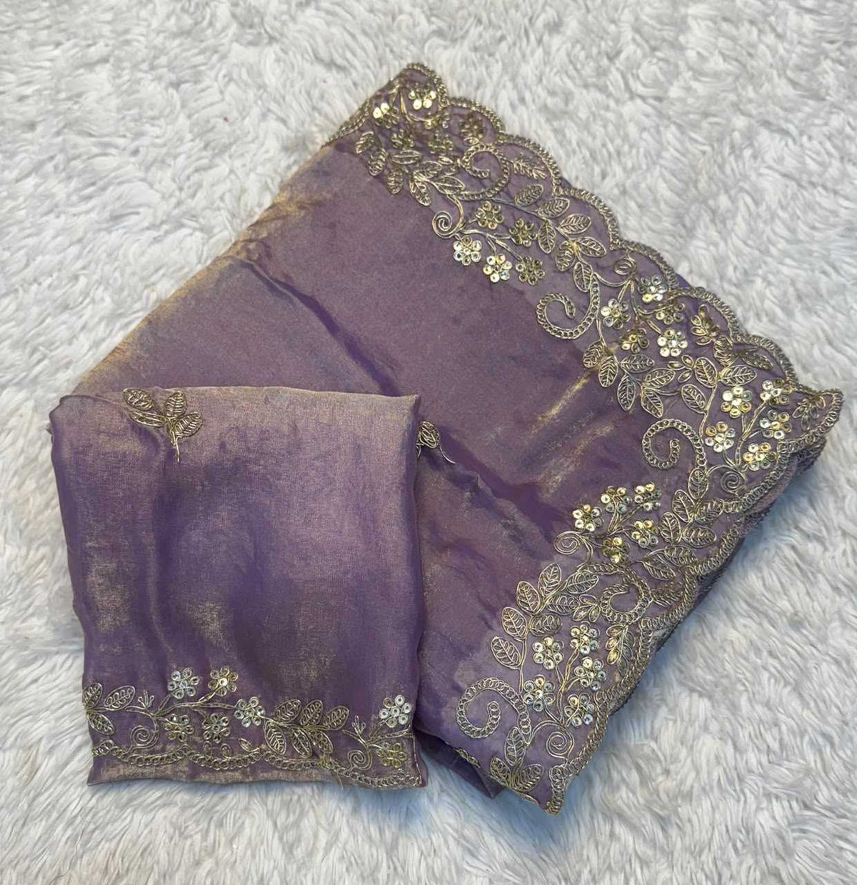 Kavya Space Silk Soft Saree in Maroon