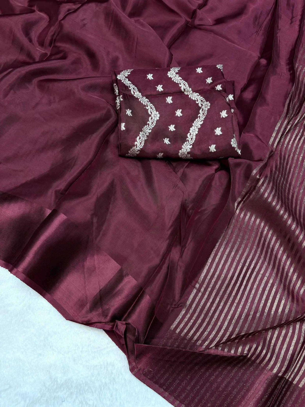 Devanshi Pure Viscos Designer Saree