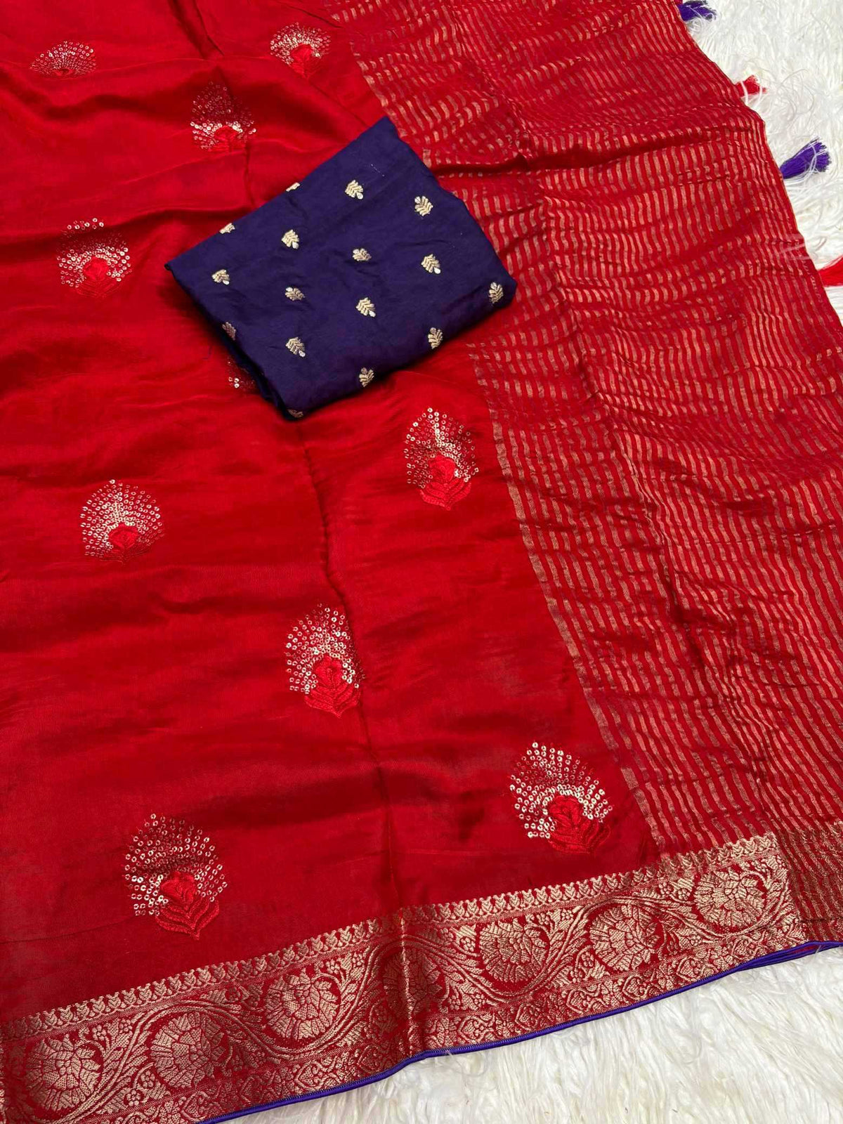 Divyani Soft Dola Sequence Saree