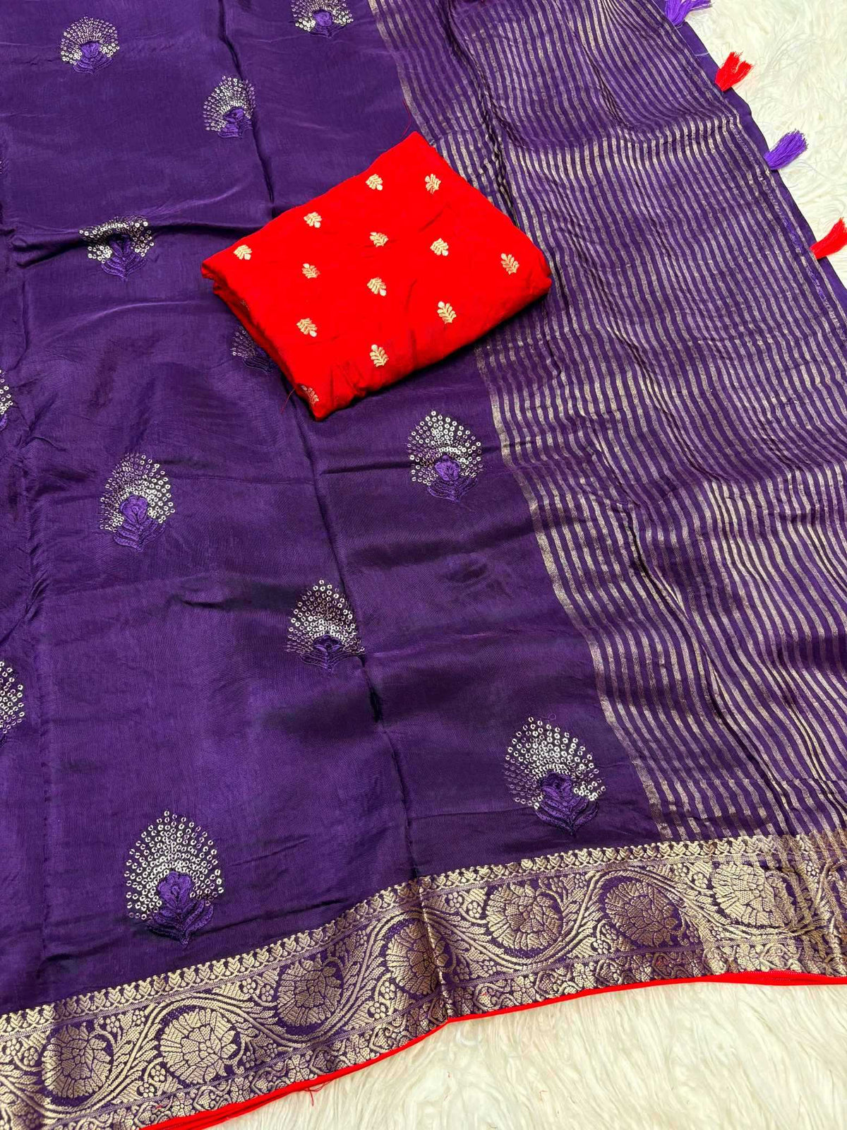 Divyani Soft Dola Sequence Saree