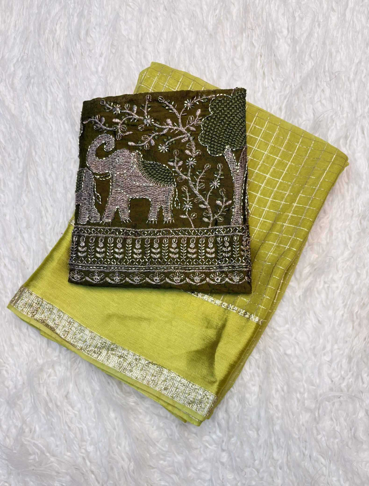 Epic Chex Pure Viscos Designer Saree
