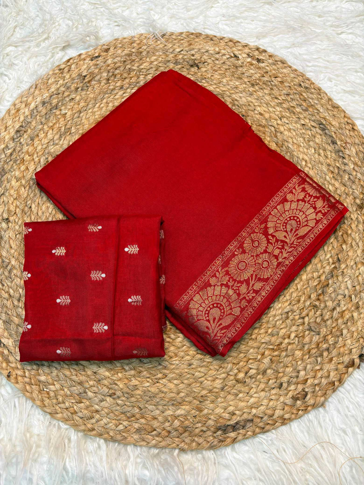 Gargi Pure Viscos Designer Saree