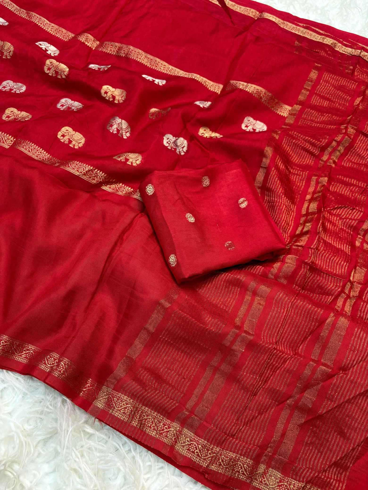 Shree Golden Jacquard Designer Saree