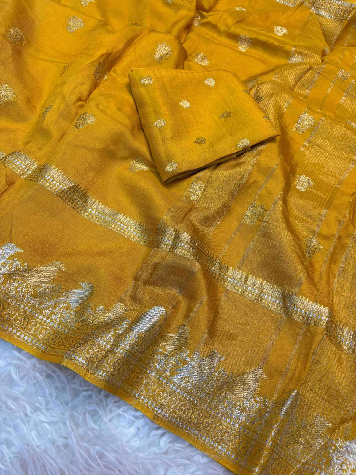 Shree Golden Pure Viscos Designer Saree