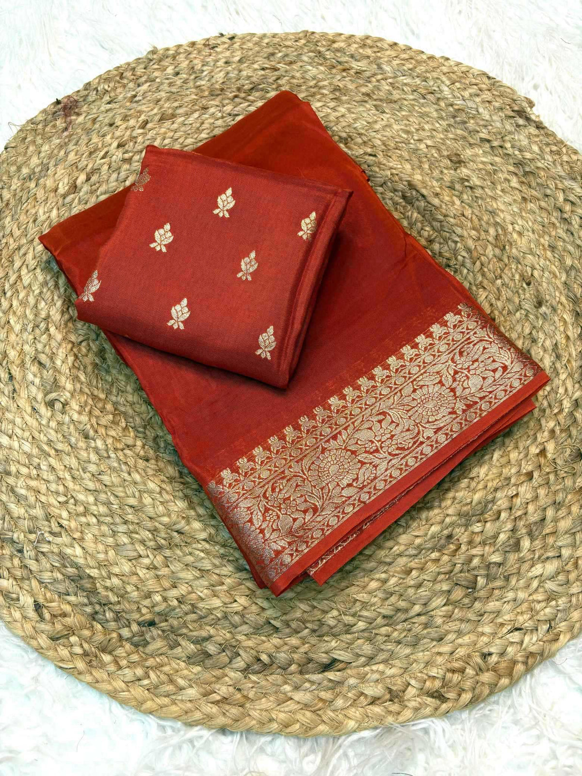Shree Maysoor Pure Viscos Designer Saree in Red