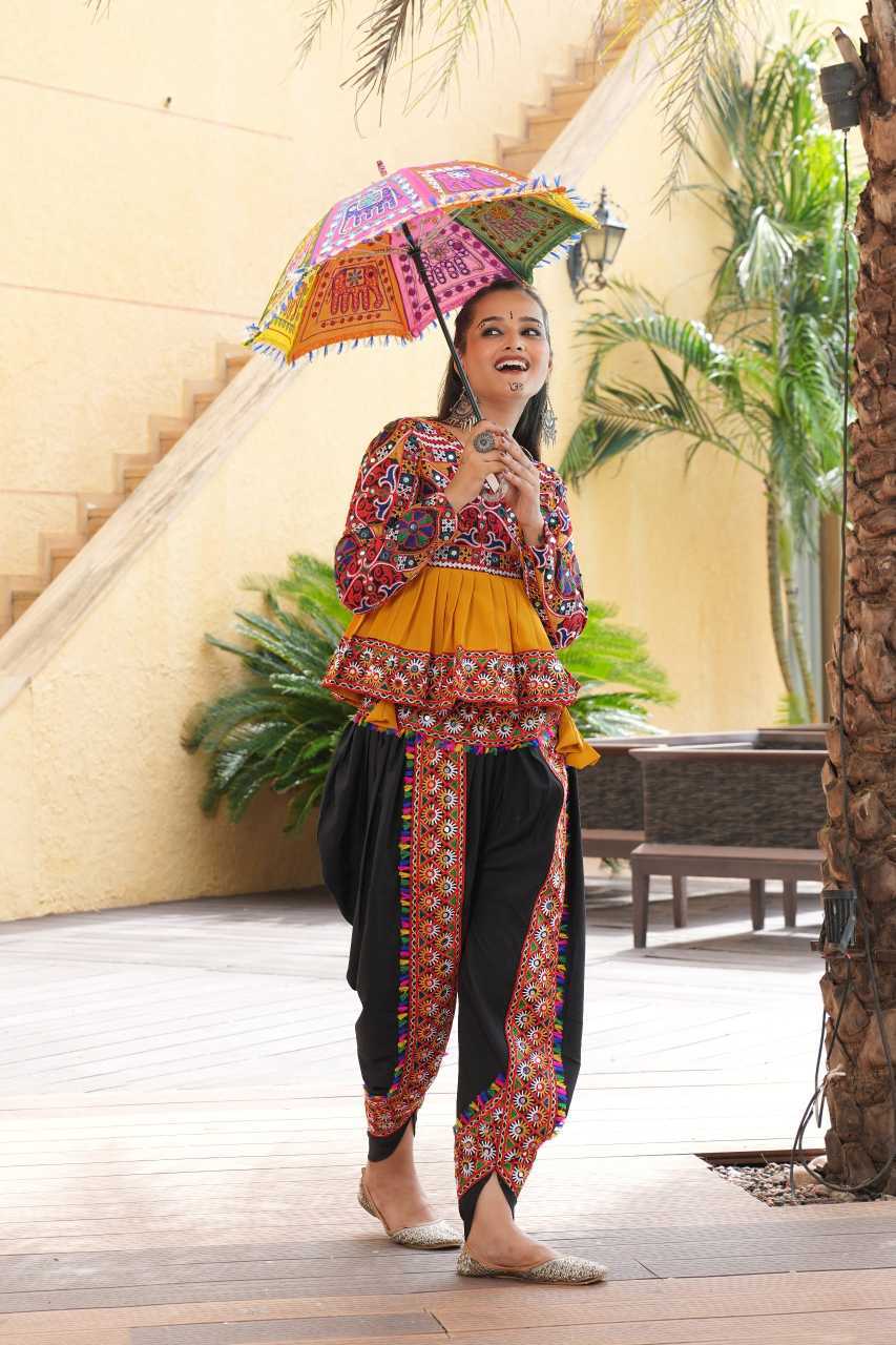 Crepe Mirror Work Kurti