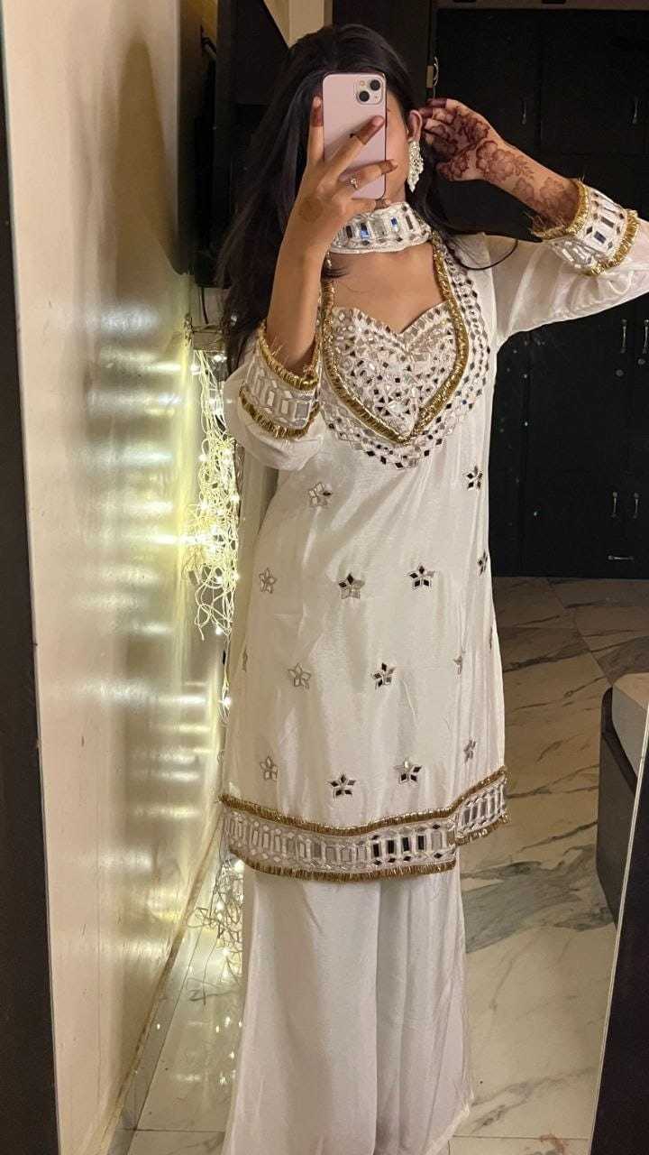 Chinon Silk Embroidery Suit in White