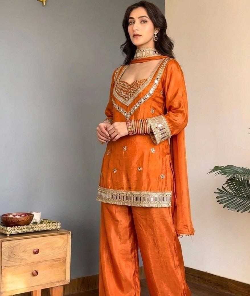 Chinon Silk Embroidery Suit in White