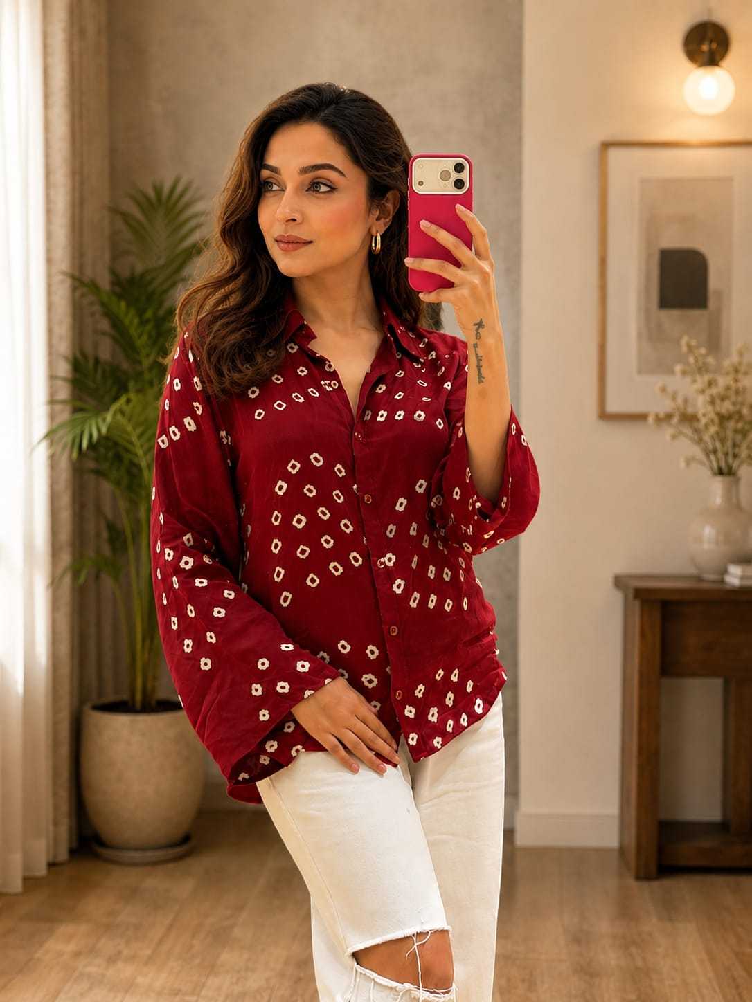 Japan Sartin Women Shirts in Maroon