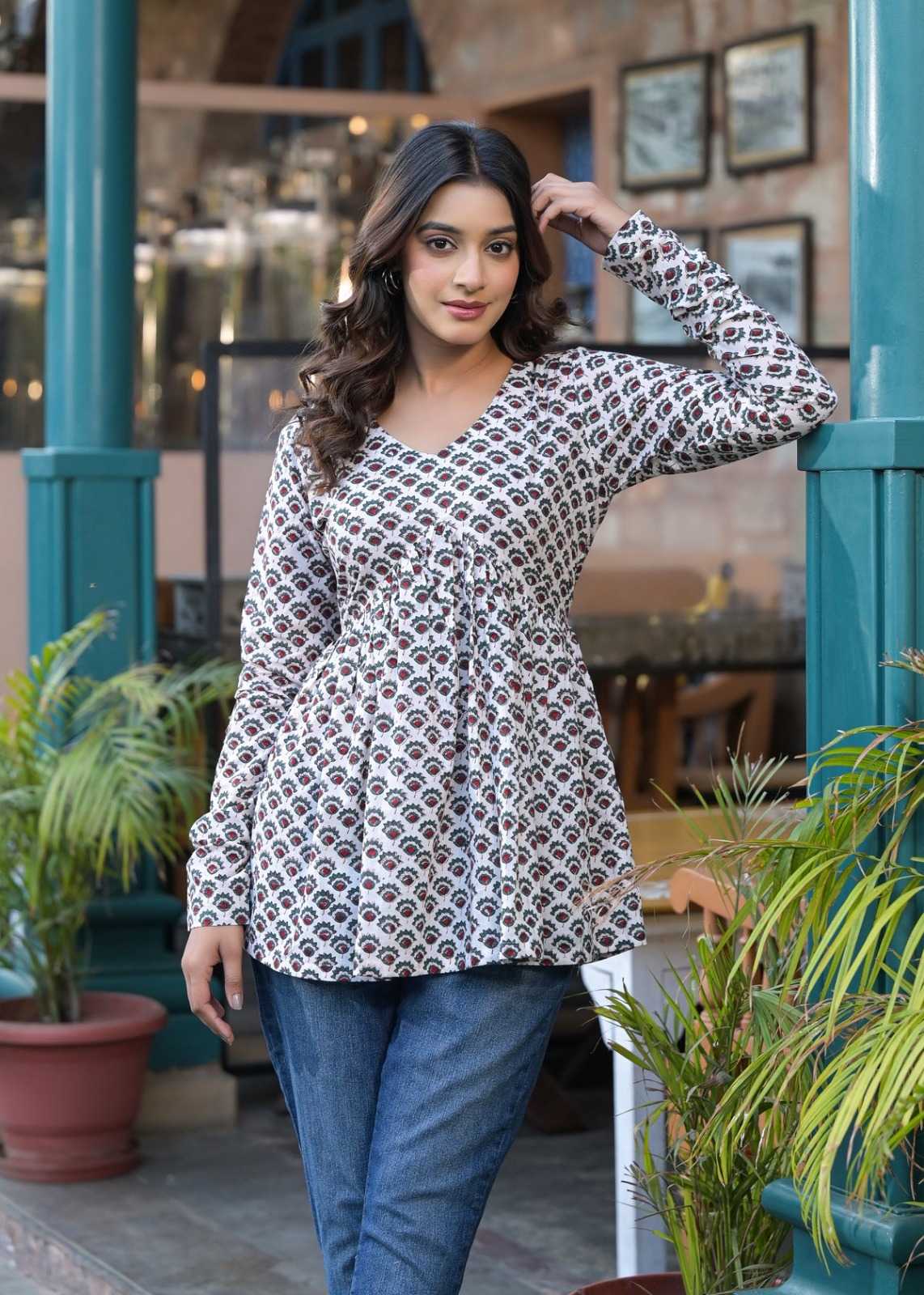 Alolika Rayon Short Kurti