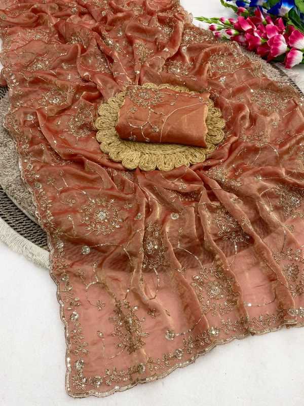 Pavitra Space Silk Traditional Saree